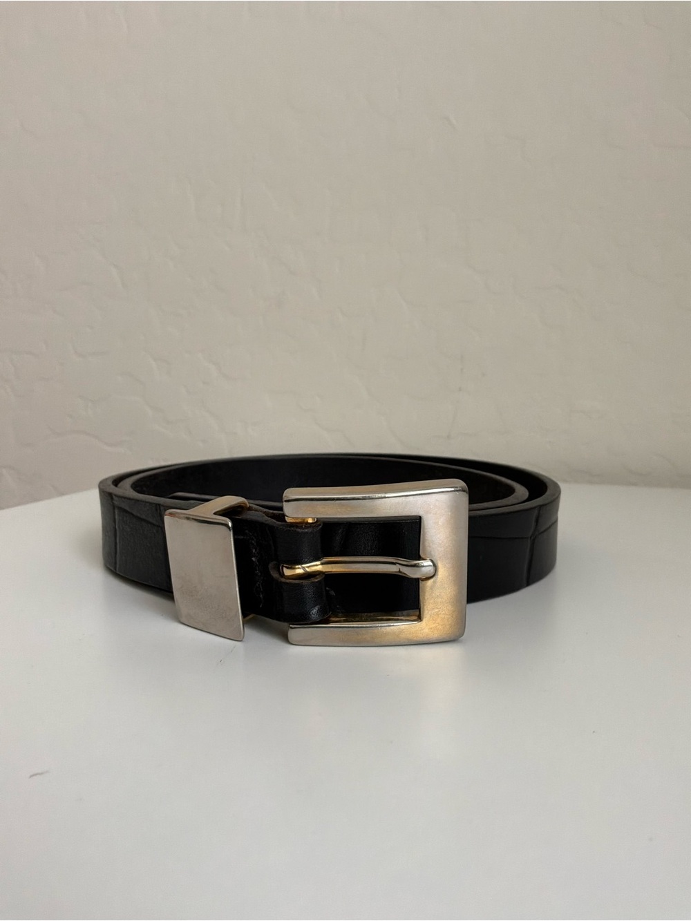 Vintage Black embossed alligator calf skin leather belt